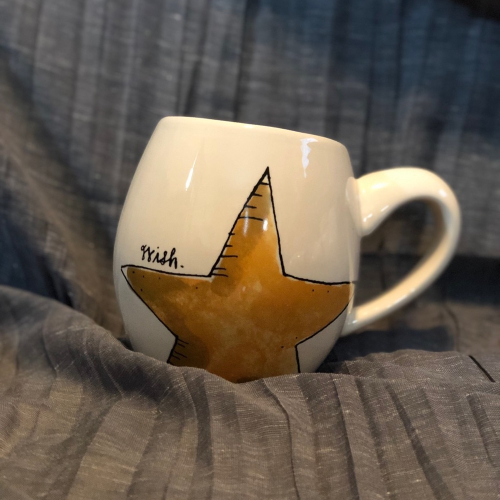 Set of Rae Dunn Christmas mugs